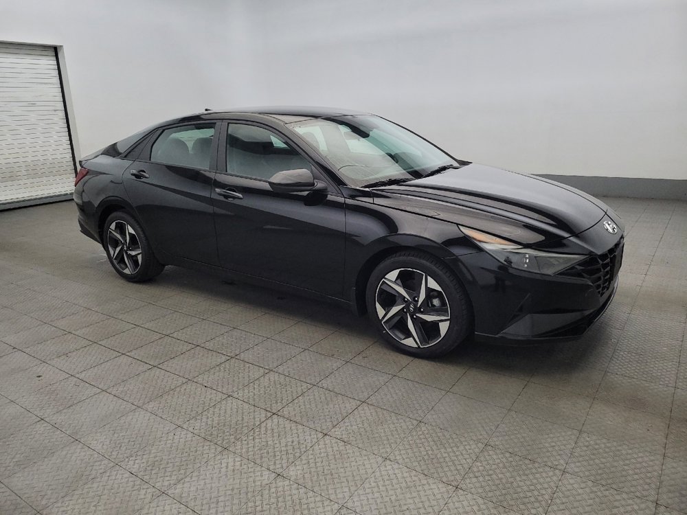 Used 2023 Hyundai Elantra SEL w/ Convenience Package image 11