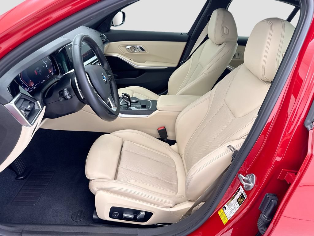 Used 2022 BMW 330i Sedan w/ Premium Package 2 RWD image 18