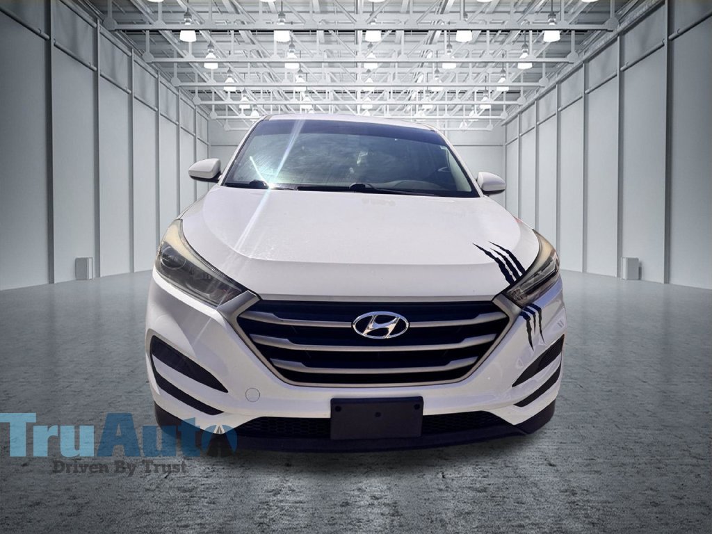 Used 2018 Hyundai Tucson SE FWD image 2