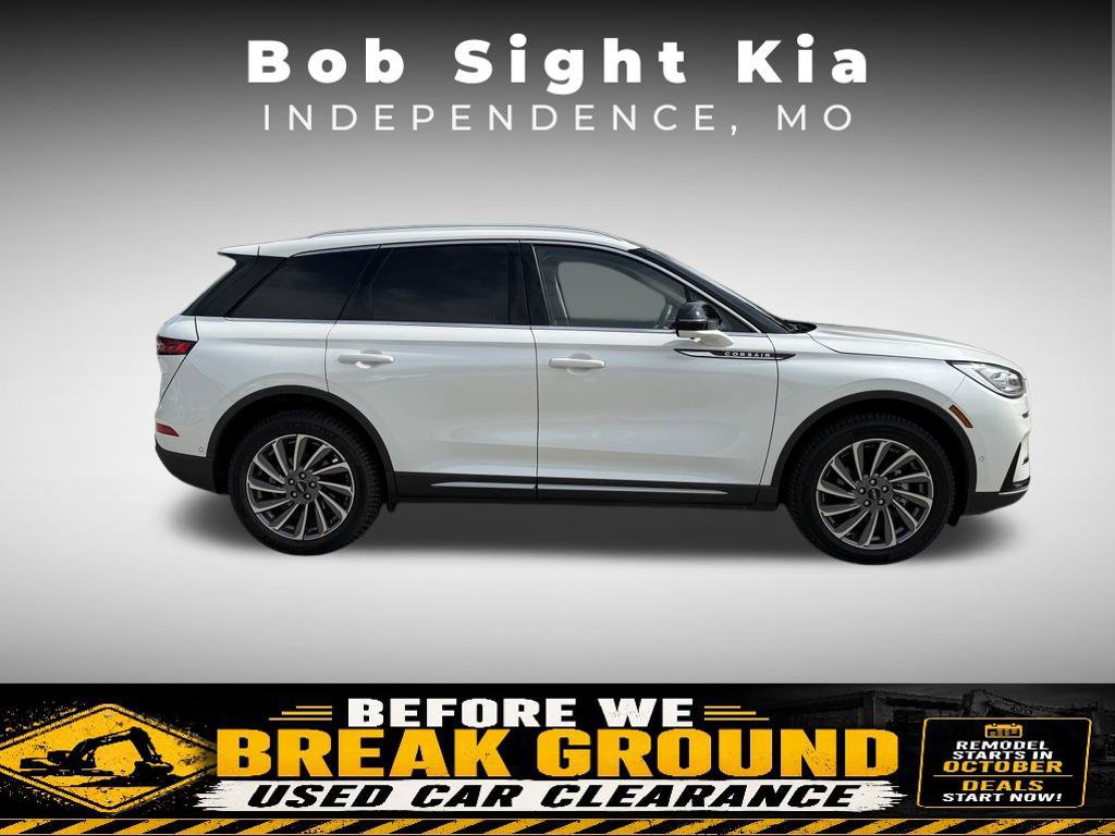 Used 2023 Lincoln Corsair Reserve w/ Equipment Group 202A AWD/4WD image 21