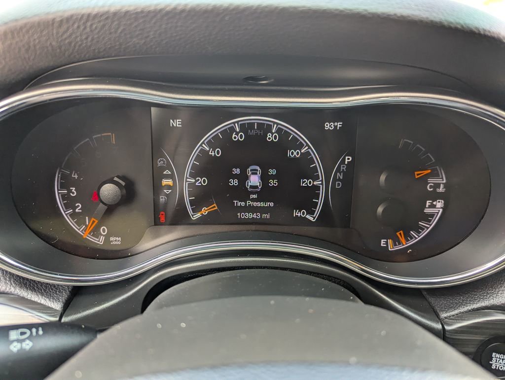 Used 2019 Jeep Grand Cherokee Laredo w/ Laredo X Package RWD image 20