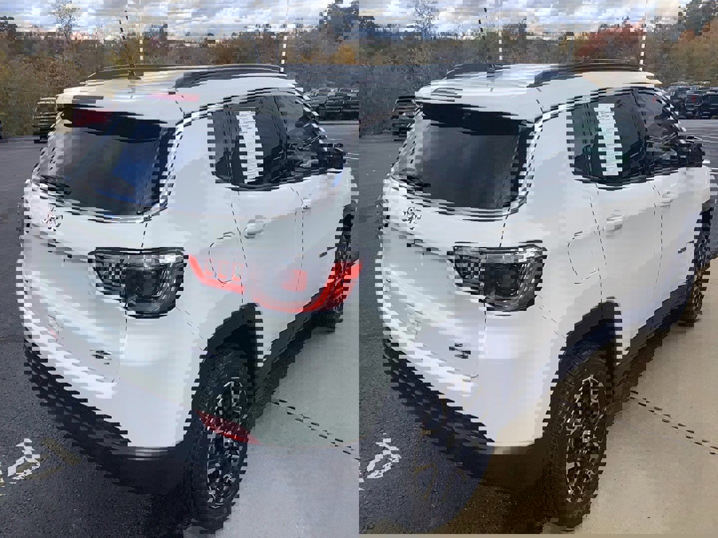 Certified 2022 Jeep Compass Latitude w/ Convenience Group image 6