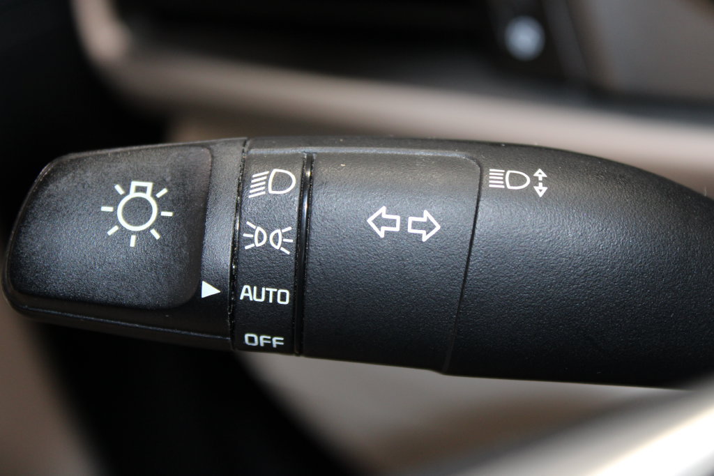 Used 2020 Kia Telluride S FWD image 45