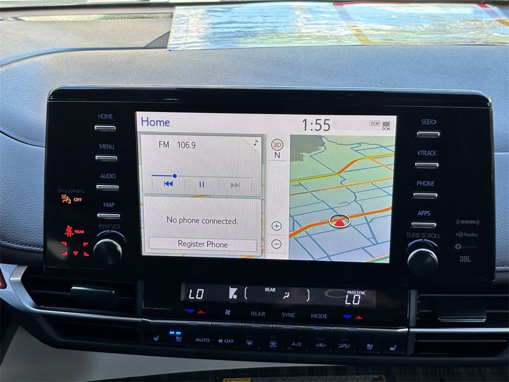 Certified 2023 Toyota Sienna Platinum image 25