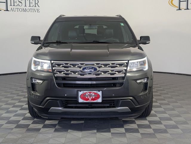 Used 2018 Ford Explorer XLT w/ Equipment Group 202A image 3