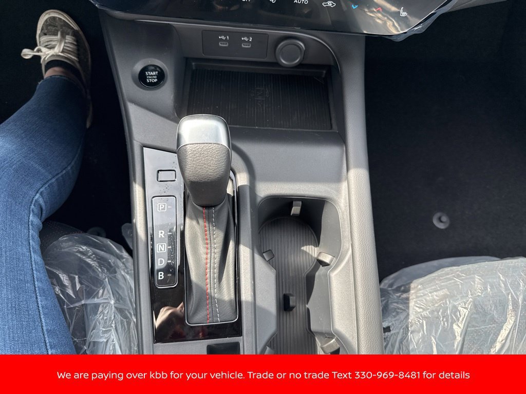 New 2026 Nissan Sentra SR w/ SR Premium Package FWD image 21