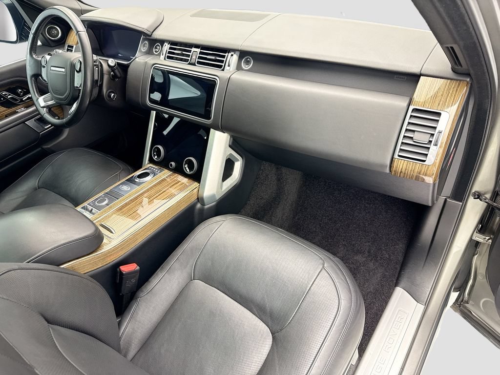 Used 2018 Land Rover Range Rover HSE AWD/4WD image 16