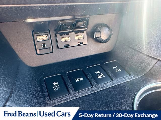 Used 2019 Toyota Highlander Limited AWD/4WD image 46