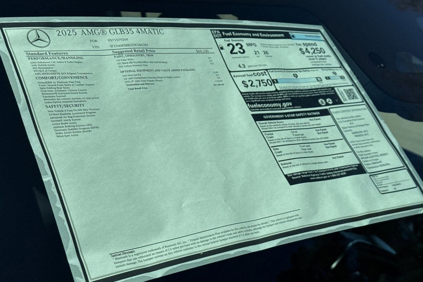 Used 2025 Mercedes-Benz GLB 35 AMG 4MATIC image 22