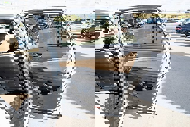 New 2026 Volkswagen Atlas Cross Sport SE image 45