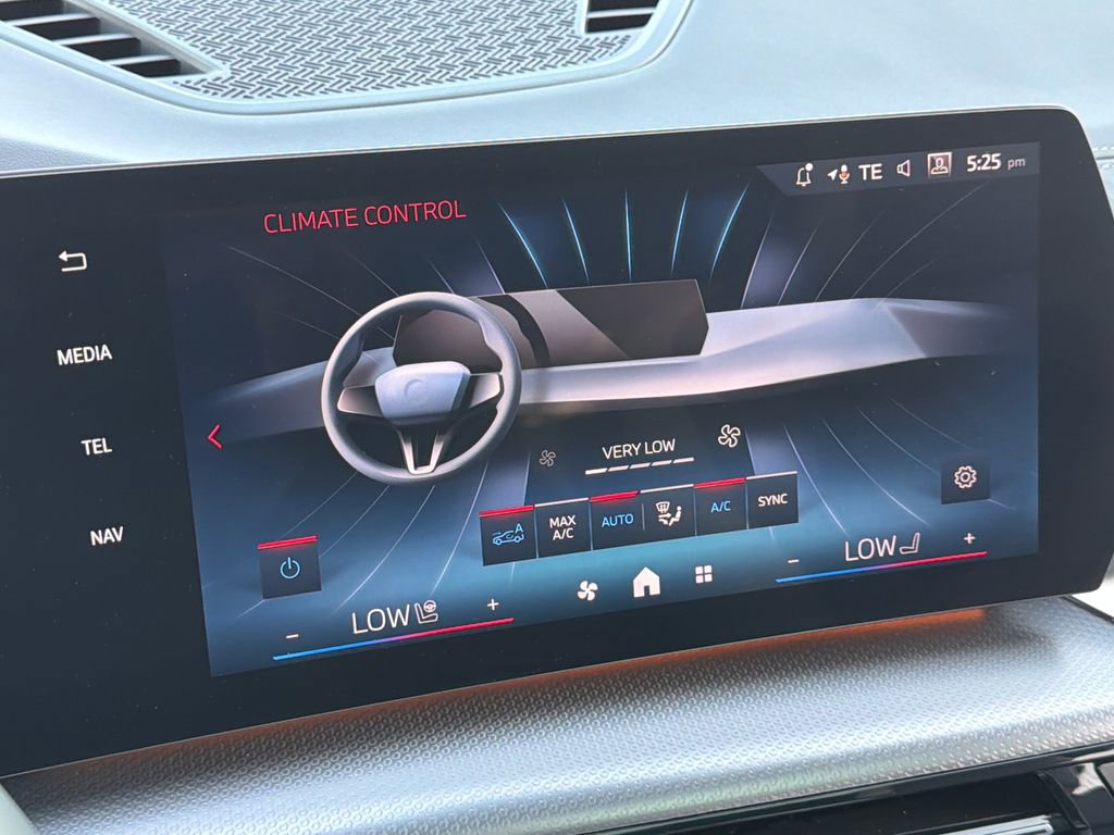 Used 2026 BMW X2 M35i image 6