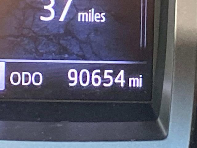 Used 2017 Toyota Tacoma Limited image 14