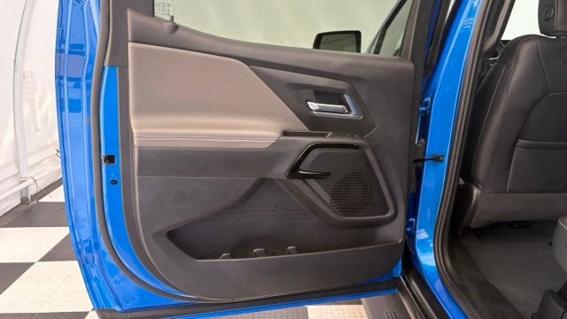 Used 2026 Chevrolet Silverado EV Trail Boss AWD/4WD image 21