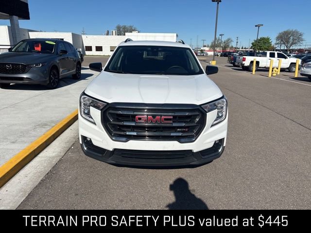 Used 2023 GMC Terrain AT4 AWD/4WD image 3