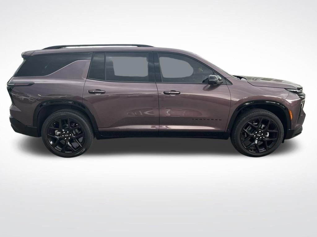 Used 2026 Chevrolet Traverse RS FWD image 13