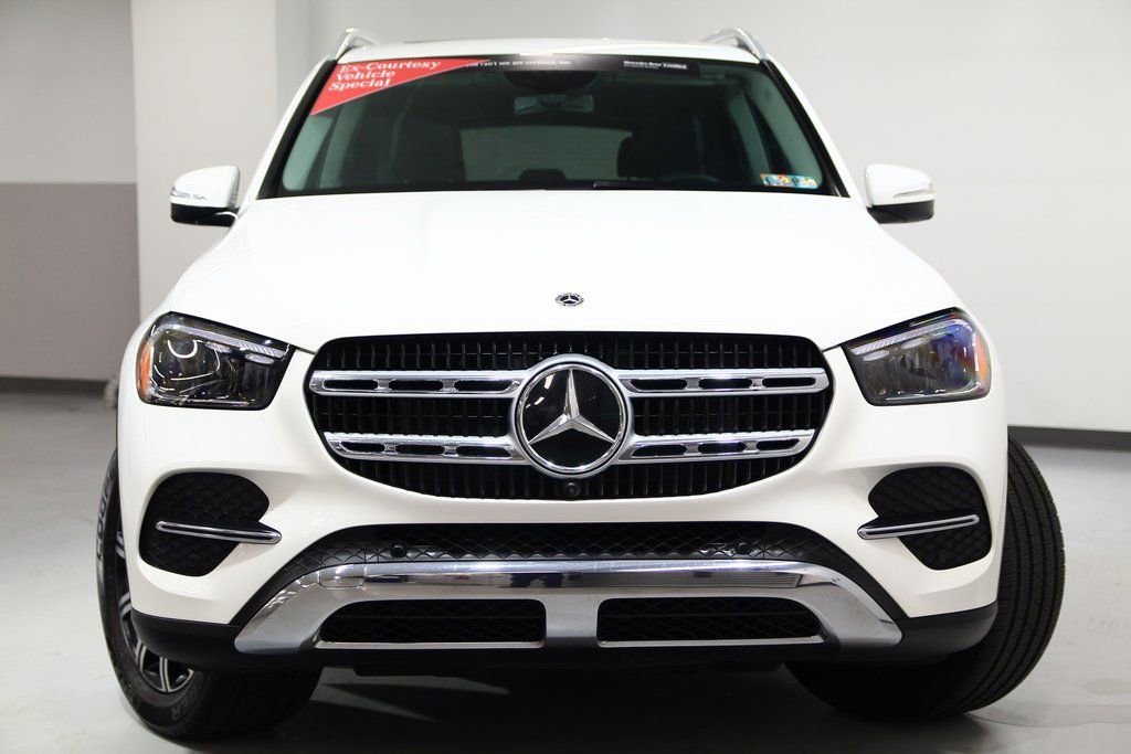Certified 2025 Mercedes-Benz GLE 350 4MATIC image 3