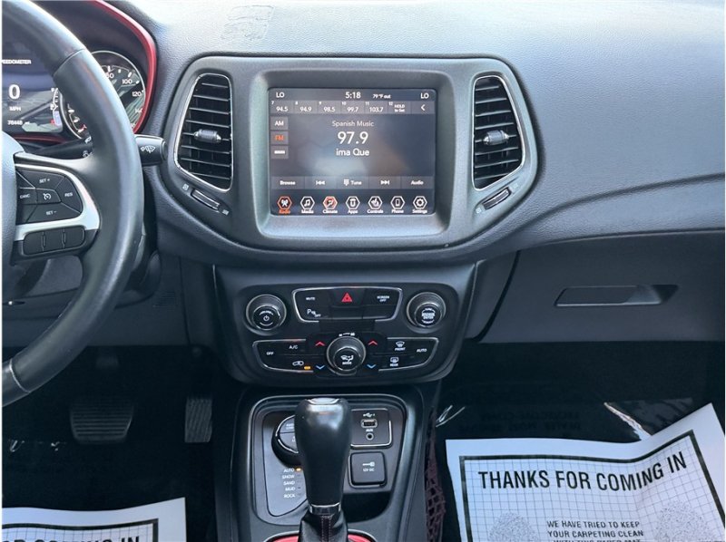 Used 2019 Jeep Compass Trailhawk w/ Leather Interior Group AWD/4WD image 38