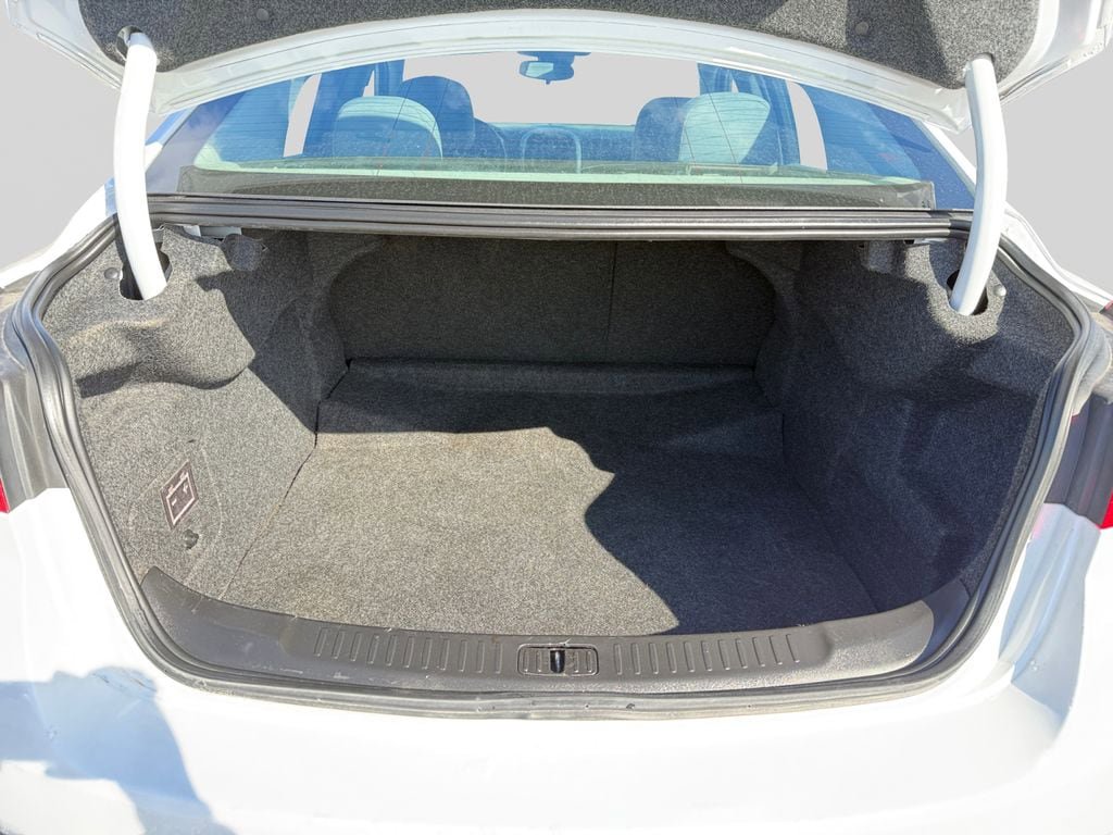 Used 2015 Chevrolet Malibu LS FWD image 22