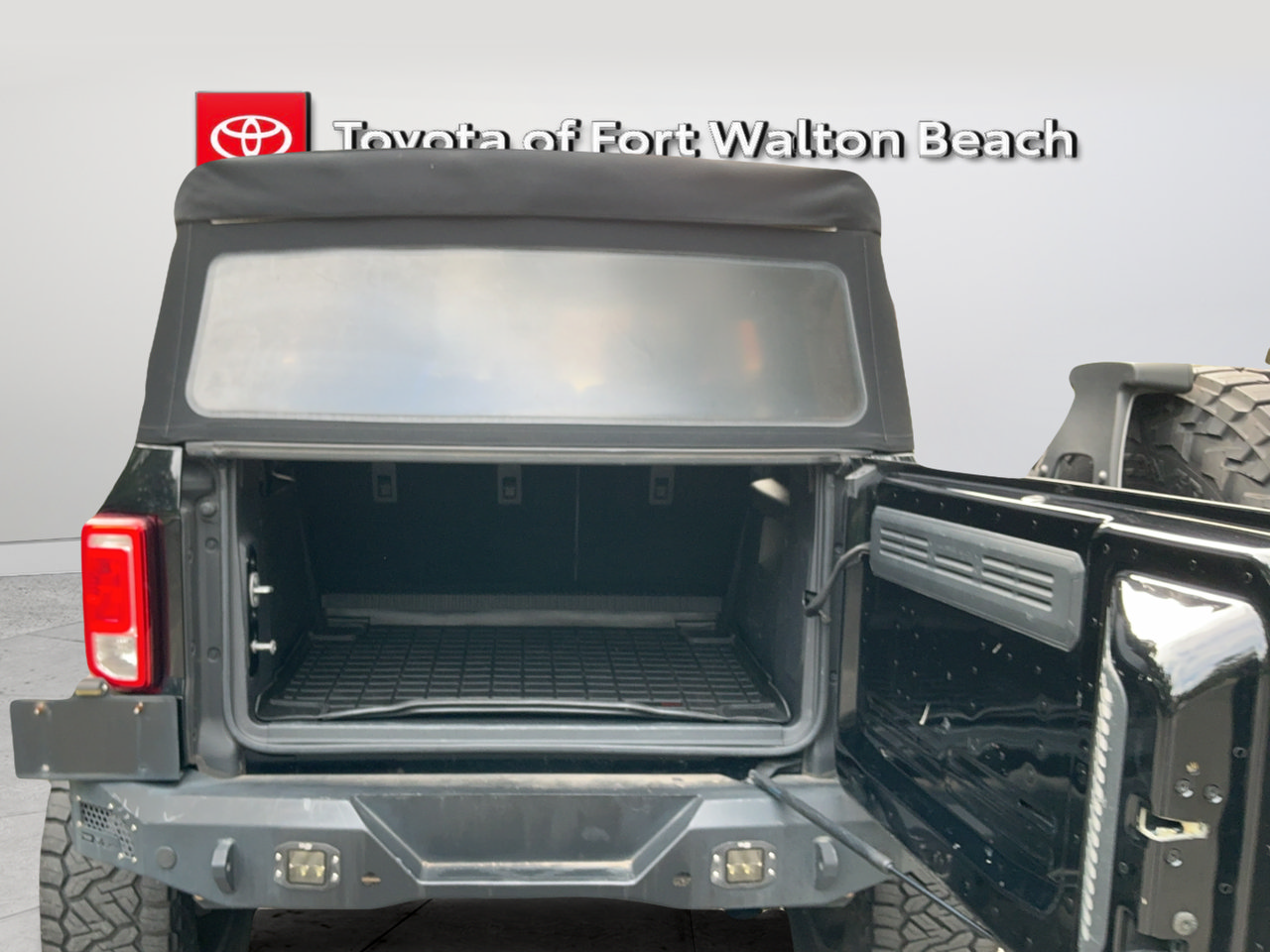 Used 2022 Ford Bronco 4-Door AWD/4WD image 21