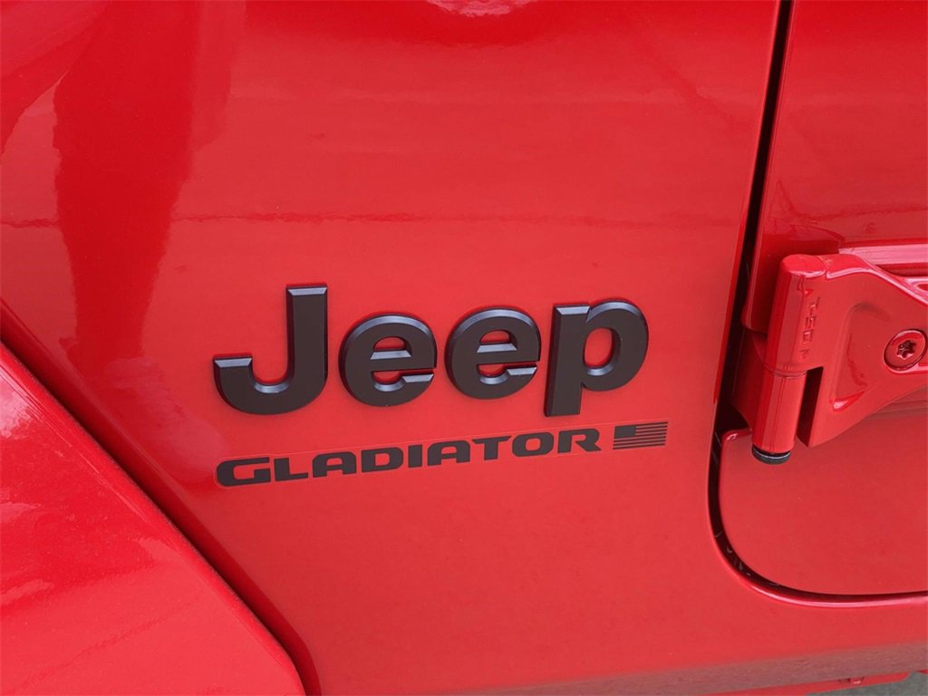 New 2025 Jeep Gladiator Sport image 7