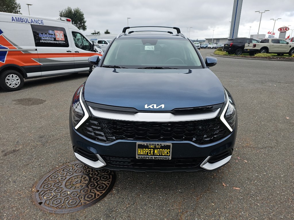 New 2025 Kia Sportage EX image 9