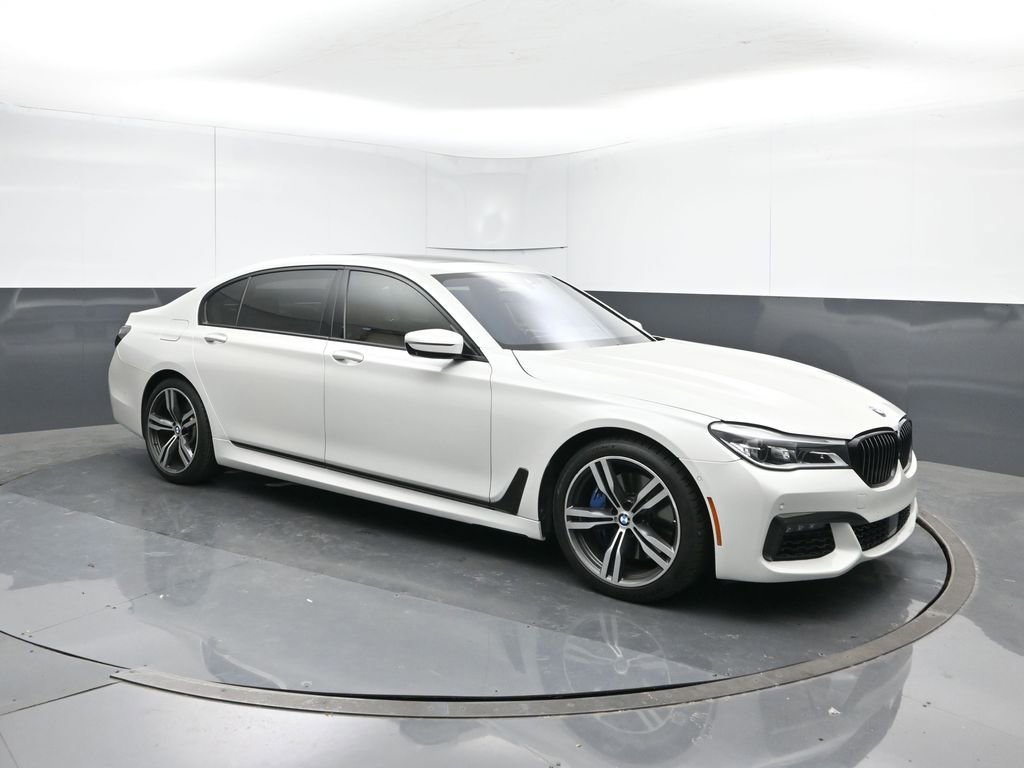 Used 2018 BMW 750i 750i 4D Sedan image 7