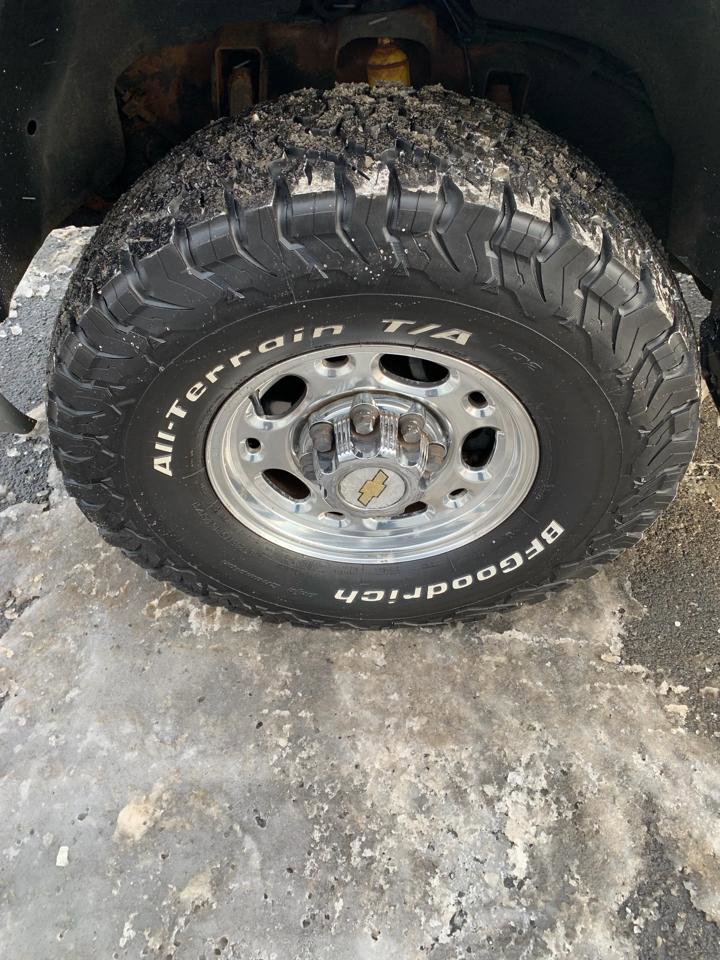 Used 2005 Chevrolet Silverado 2500 LT w/ Heavy-Duty Power Package image 16