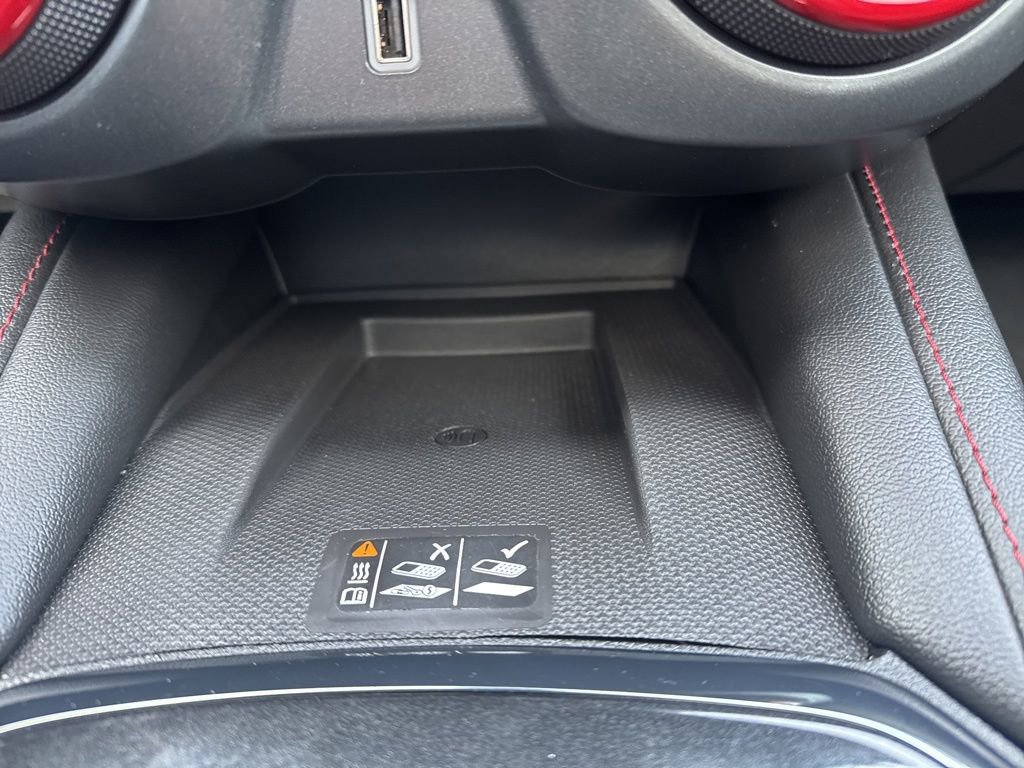 Used 2023 Chevrolet Blazer RS w/ Enhanced Convenience Package image 23