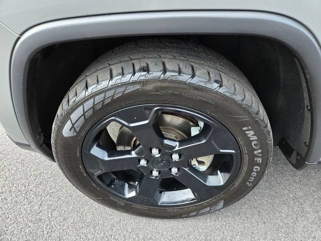 Used 2021 Jeep Grand Cherokee Freedom Edition AWD/4WD image 23