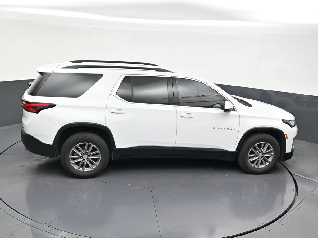 Used 2023 Chevrolet Traverse LT FWD image 21