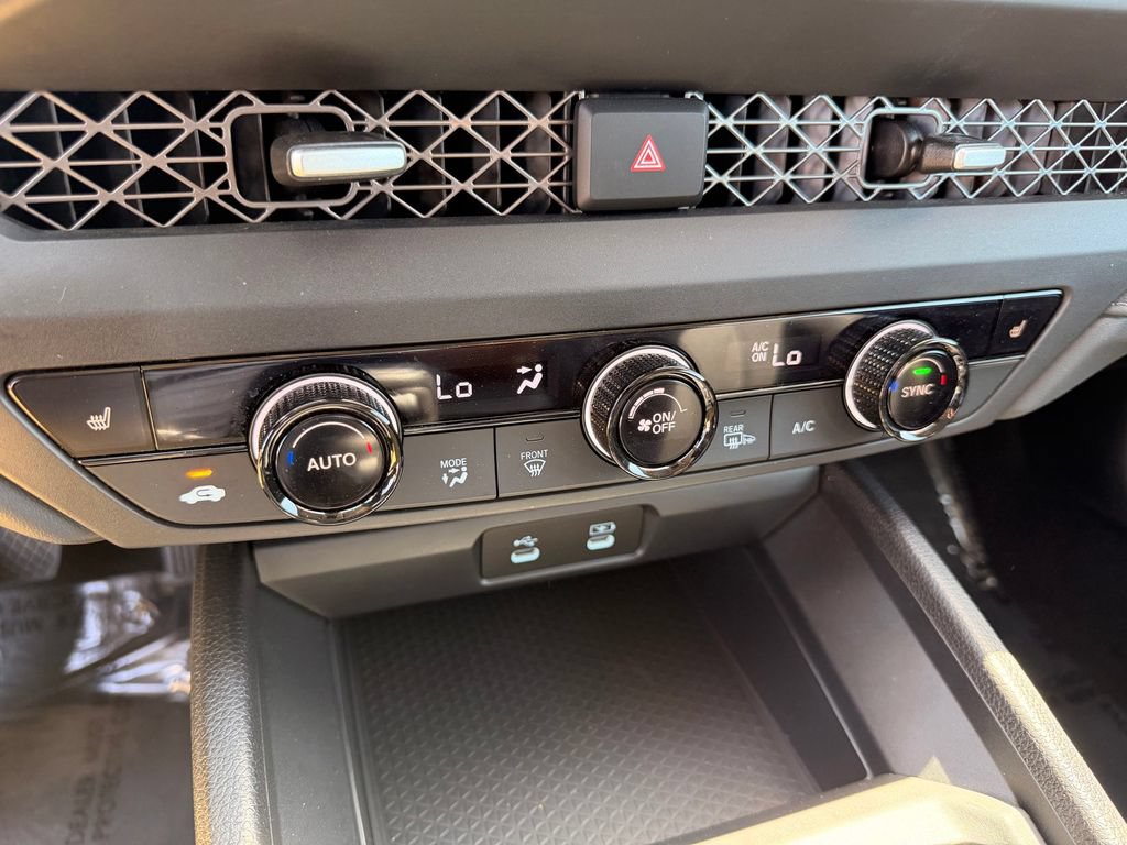Used 2025 Honda Accord SE image 21