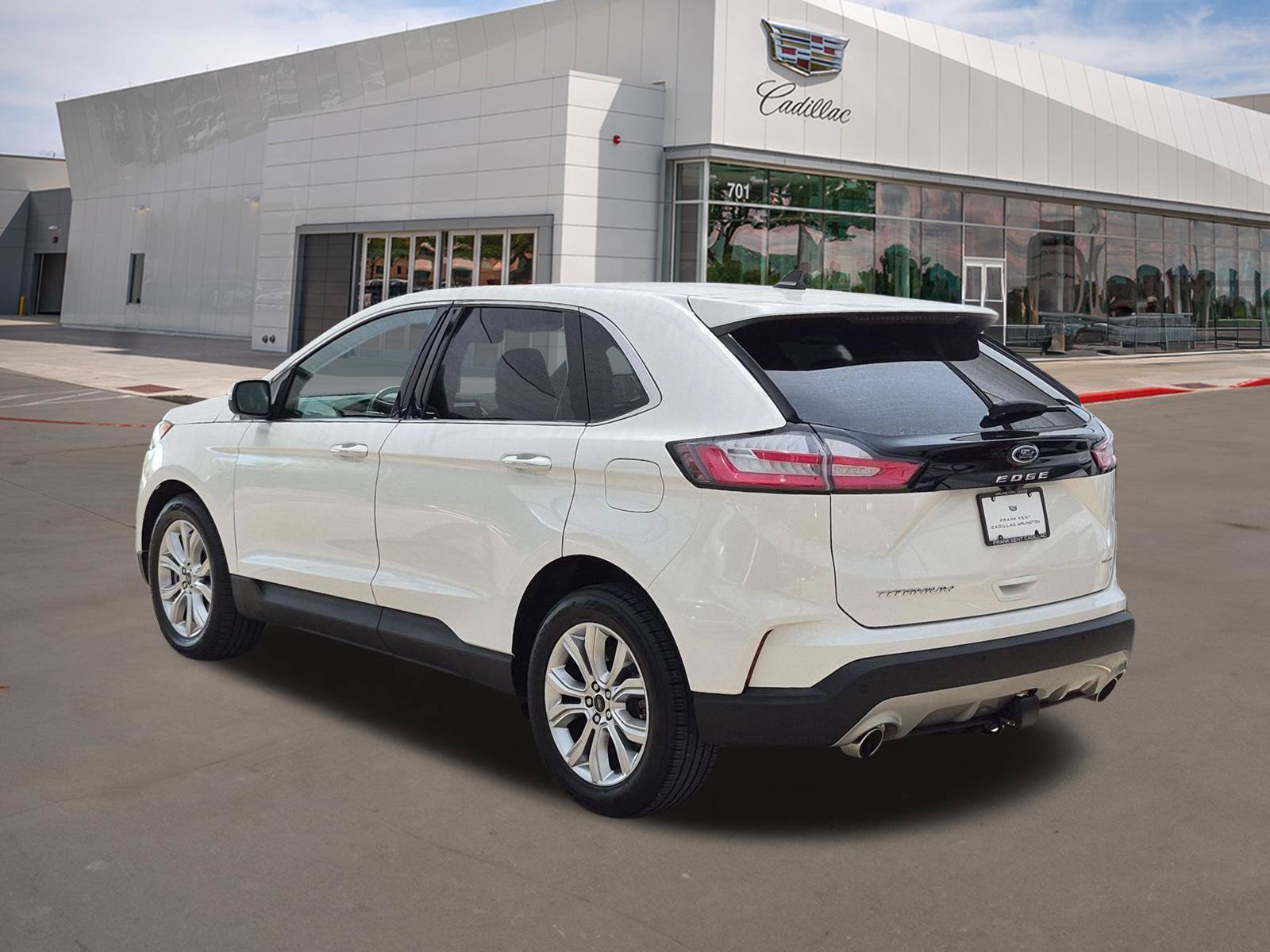 Used 2024 Ford Edge Titanium w/ Equipment Group 301A AWD/4WD image 4