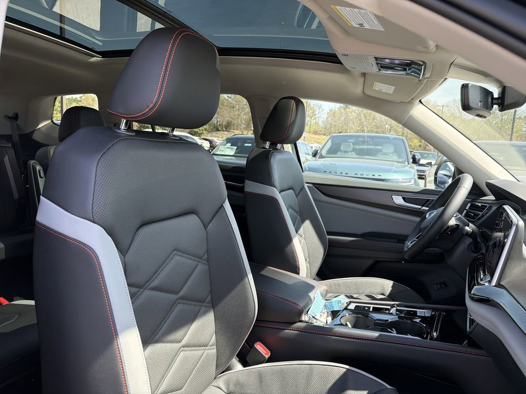 New 2026 Volkswagen Atlas Peak Edition image 21