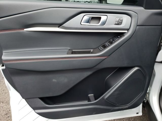 New 2026 Ford Explorer ST-Line w/ ST-Line Street Pack image 19