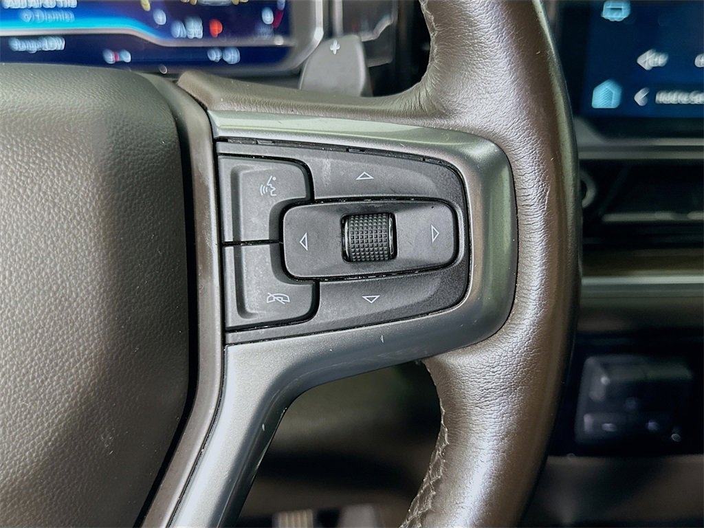 Used 2023 Chevrolet Silverado 1500 LT image 23