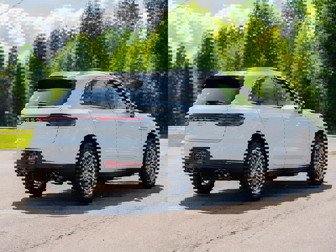Used 2019 Porsche Macan S image 5