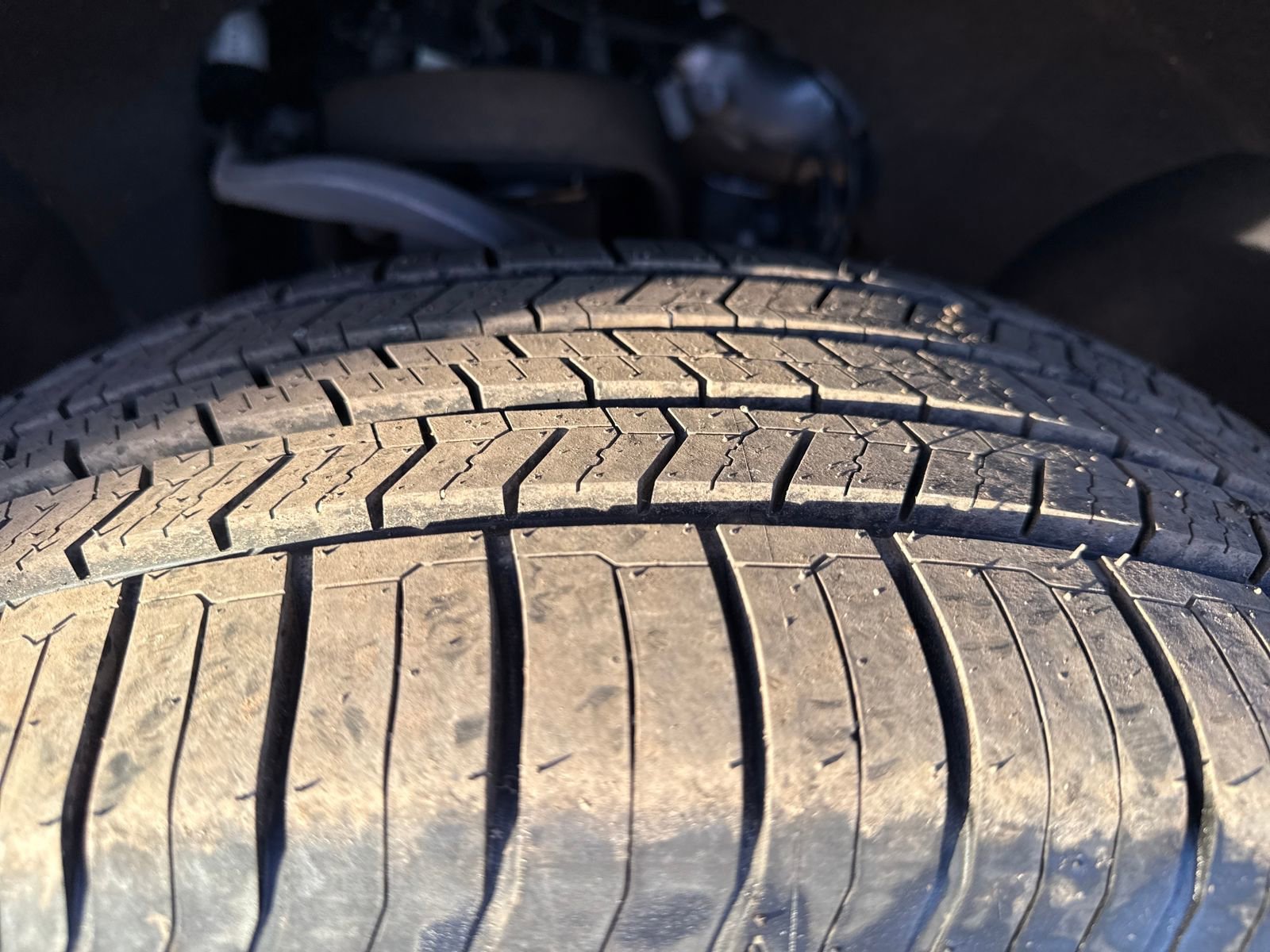 Used 2023 Chevrolet Suburban Premier image 28