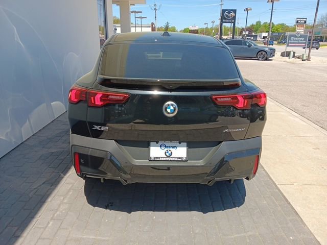New 2025 BMW X2 xDrive28i w/ Convenience Package image 6