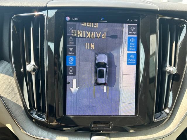 Certified 2023 Volvo XC60 B5 Plus w/ Climate Package AWD/4WD image 26