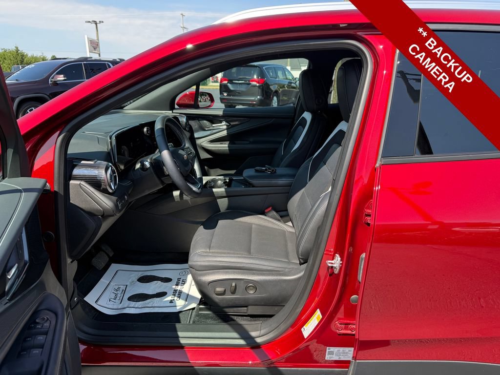 Used 2024 Chevrolet Blazer EV LT AWD/4WD image 13