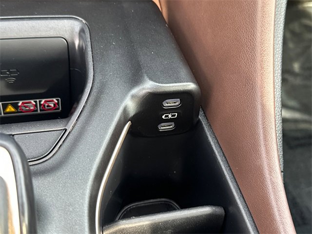 Used 2023 Toyota Crown Limited image 28