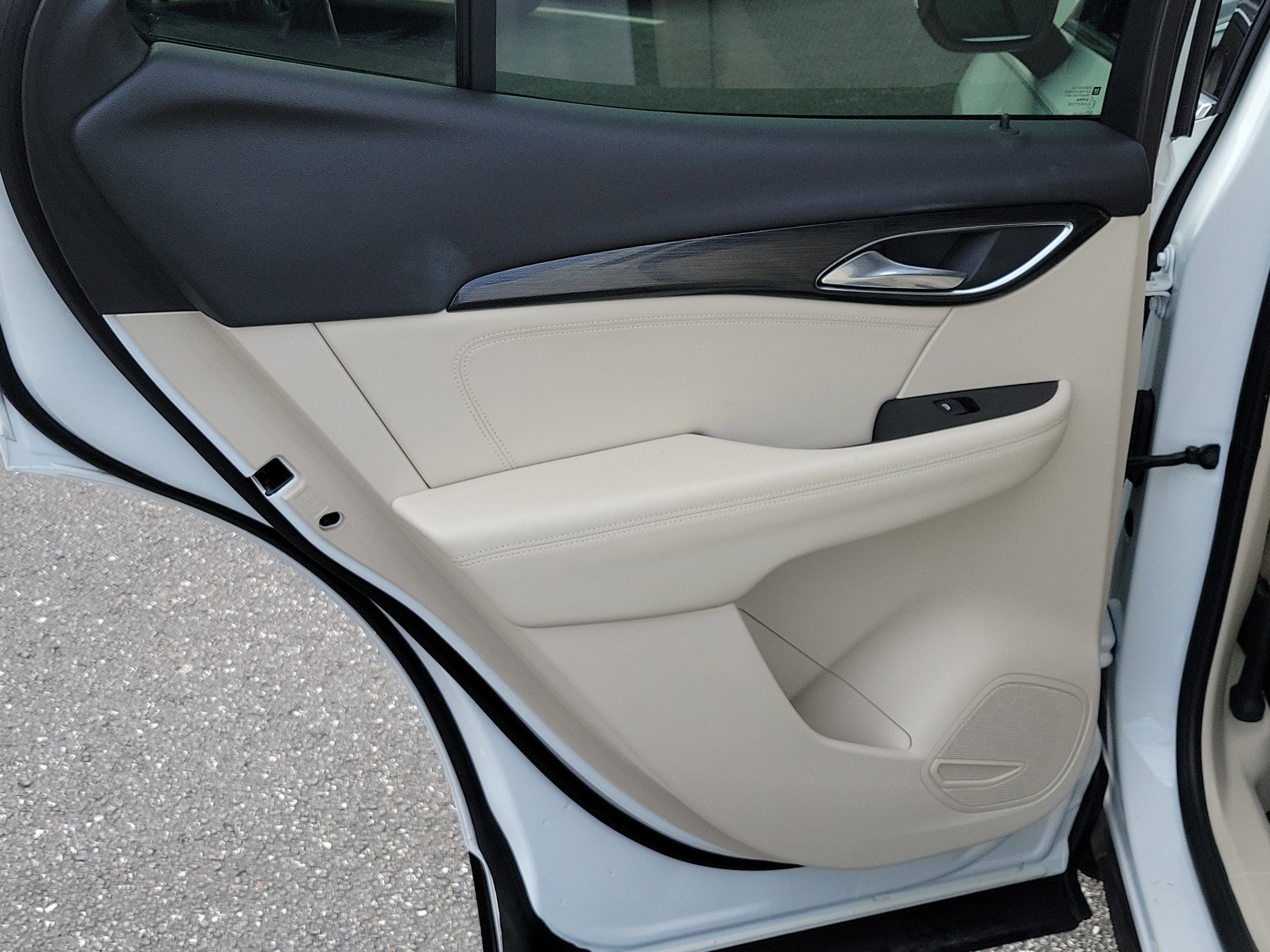 Used 2022 Buick Envision Preferred w/ Safety Package FWD image 13
