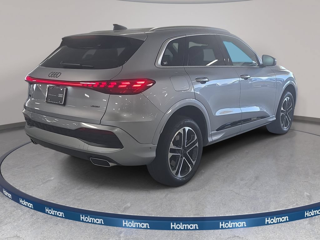 Certified 2025 Audi Q5 Premium w/ Premium Plus AWD/4WD image 5