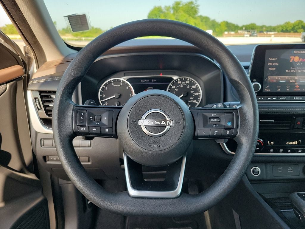 Used 2022 Nissan Rogue SV FWD image 19