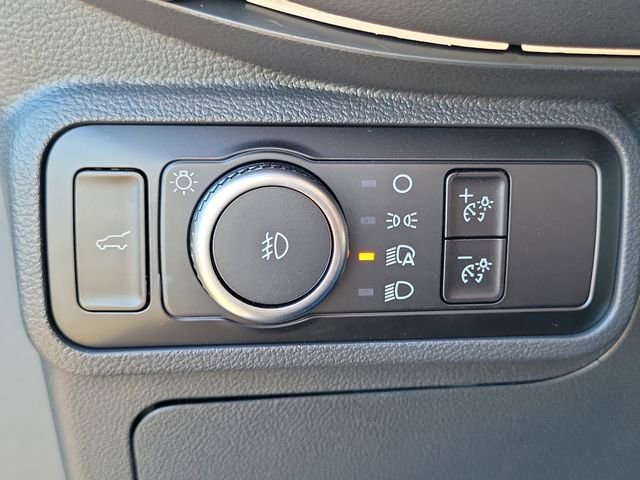 Used 2025 Ford Explorer ST-Line w/ Premium Package image 13