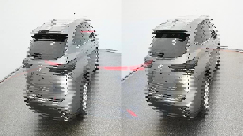 New 2026 Toyota Highlander Limited image 57