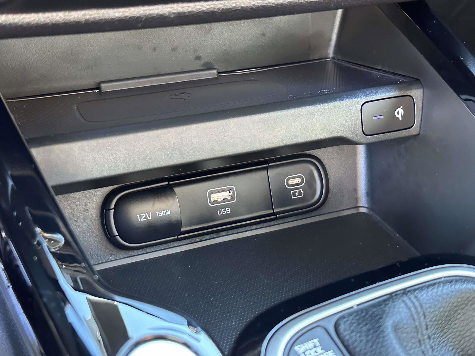 Certified 2023 Kia Soul EX image 6