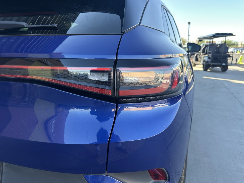 Used 2021 Volkswagen ID.4 1st Edition image 13