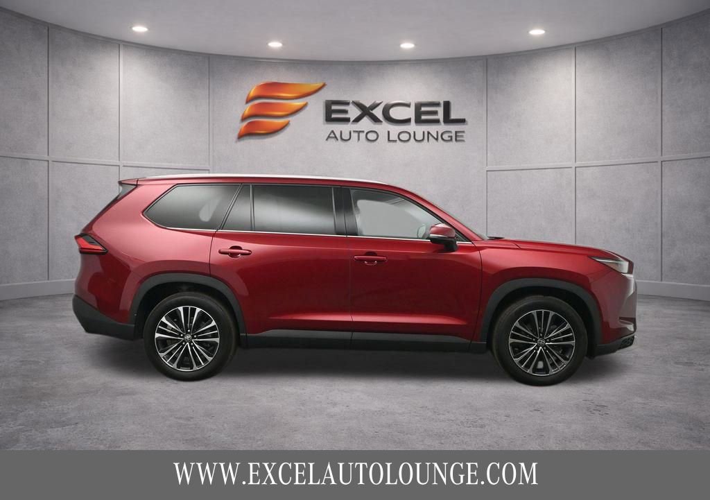 Used 2024 Toyota Grand Highlander AWD Hybrid image 10