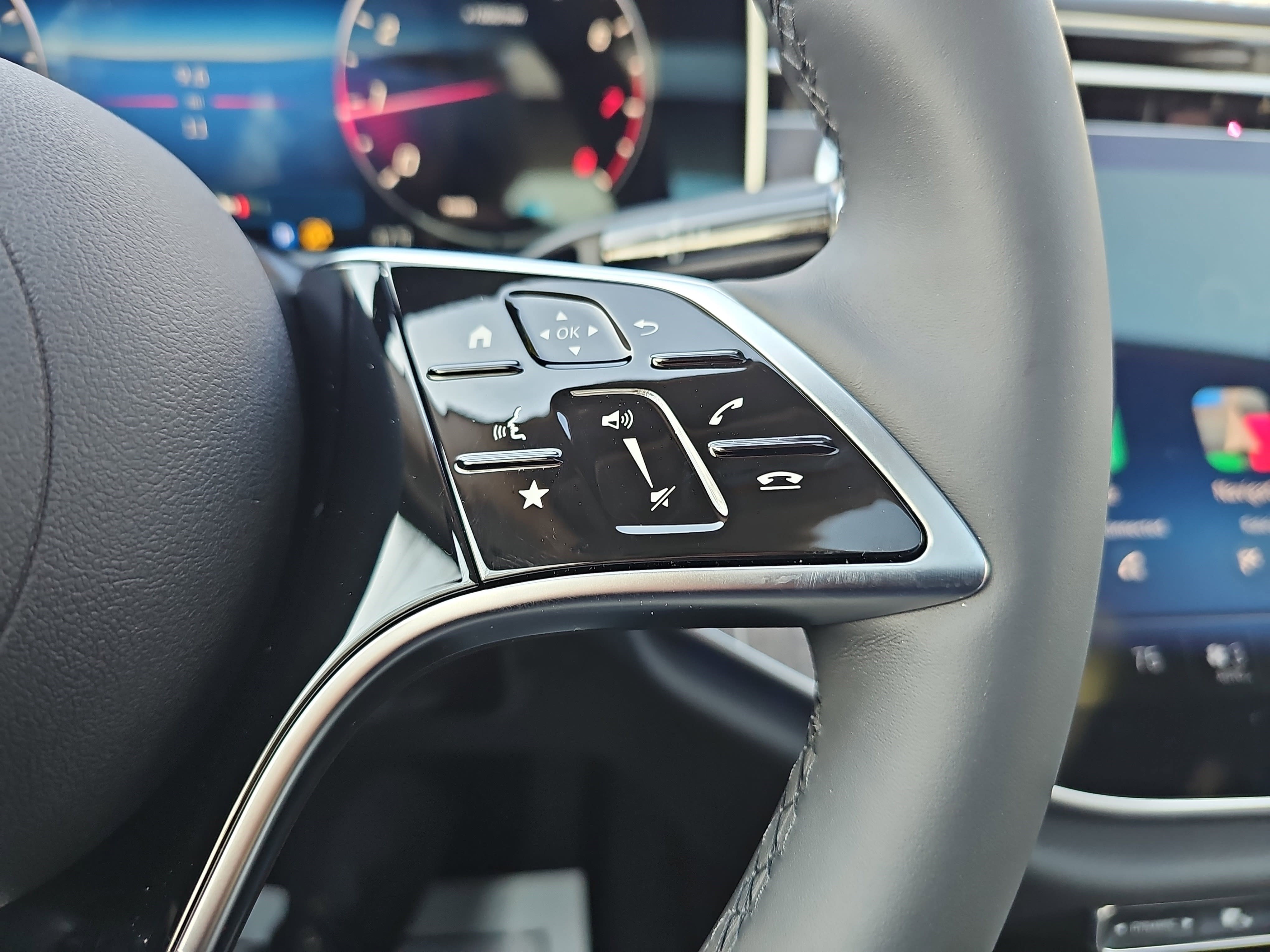 New 2026 Mercedes-Benz E 350 4MATIC Sedan image 19